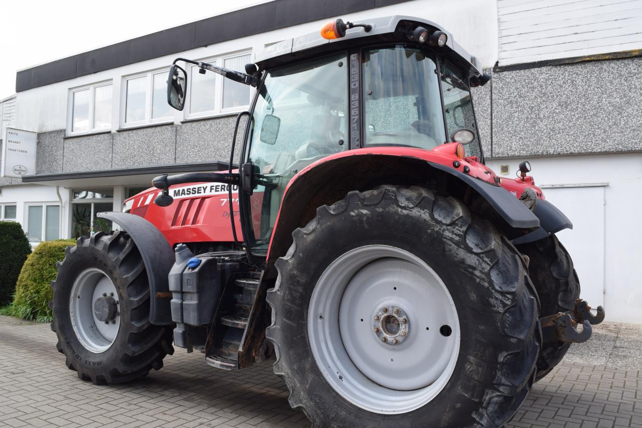 Massey Ferguson 7715 Dyna 6 - Trator: foto 4 Massey Ferguson 7715 Dyna 6 - Trator: foto 4