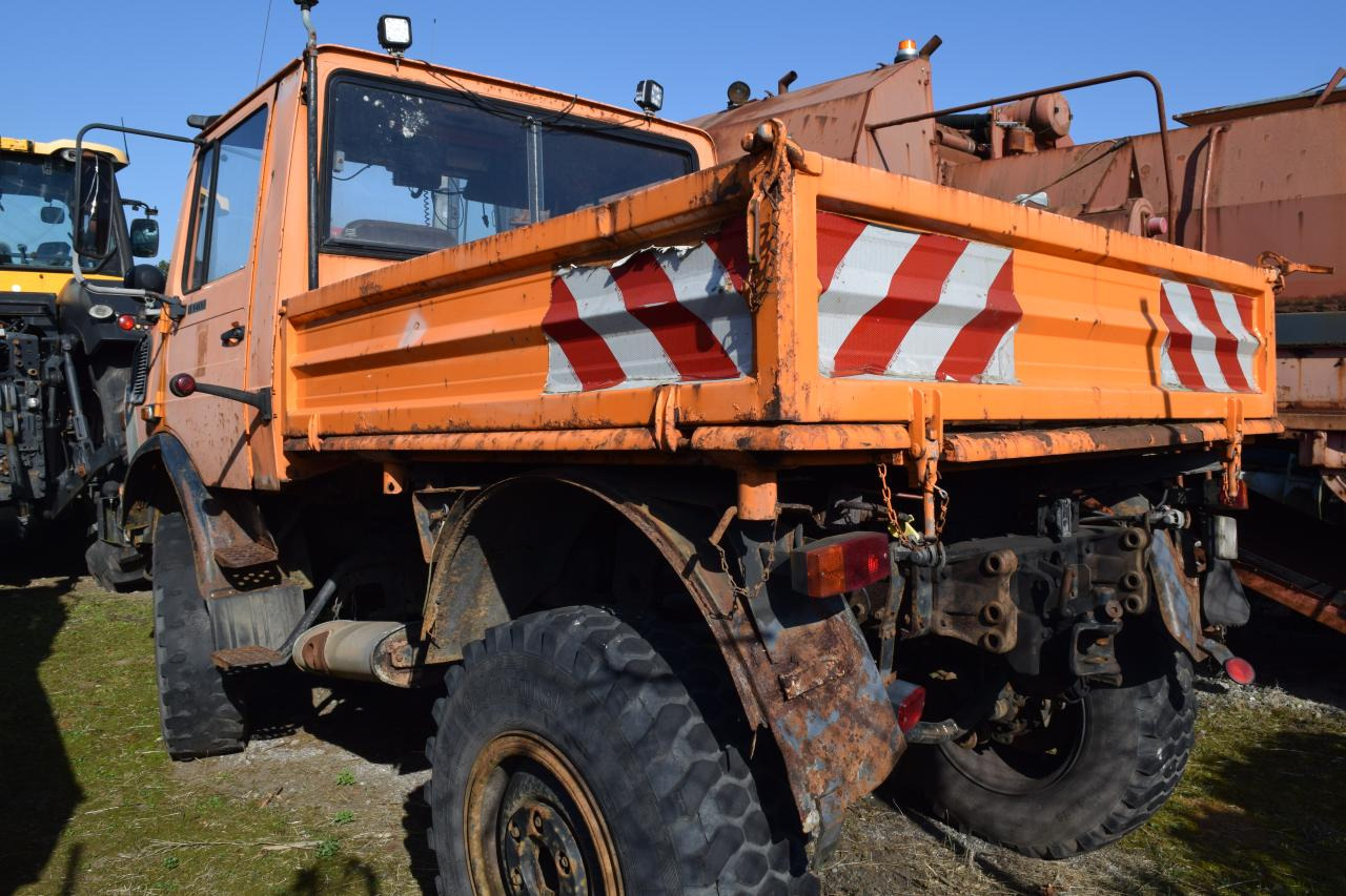 Mercedes-Benz Unimog U 1400 - Veículo municipal/ Especial: foto 4 Mercedes-Benz Unimog U 1400 - Veículo municipal/ Especial: foto 4