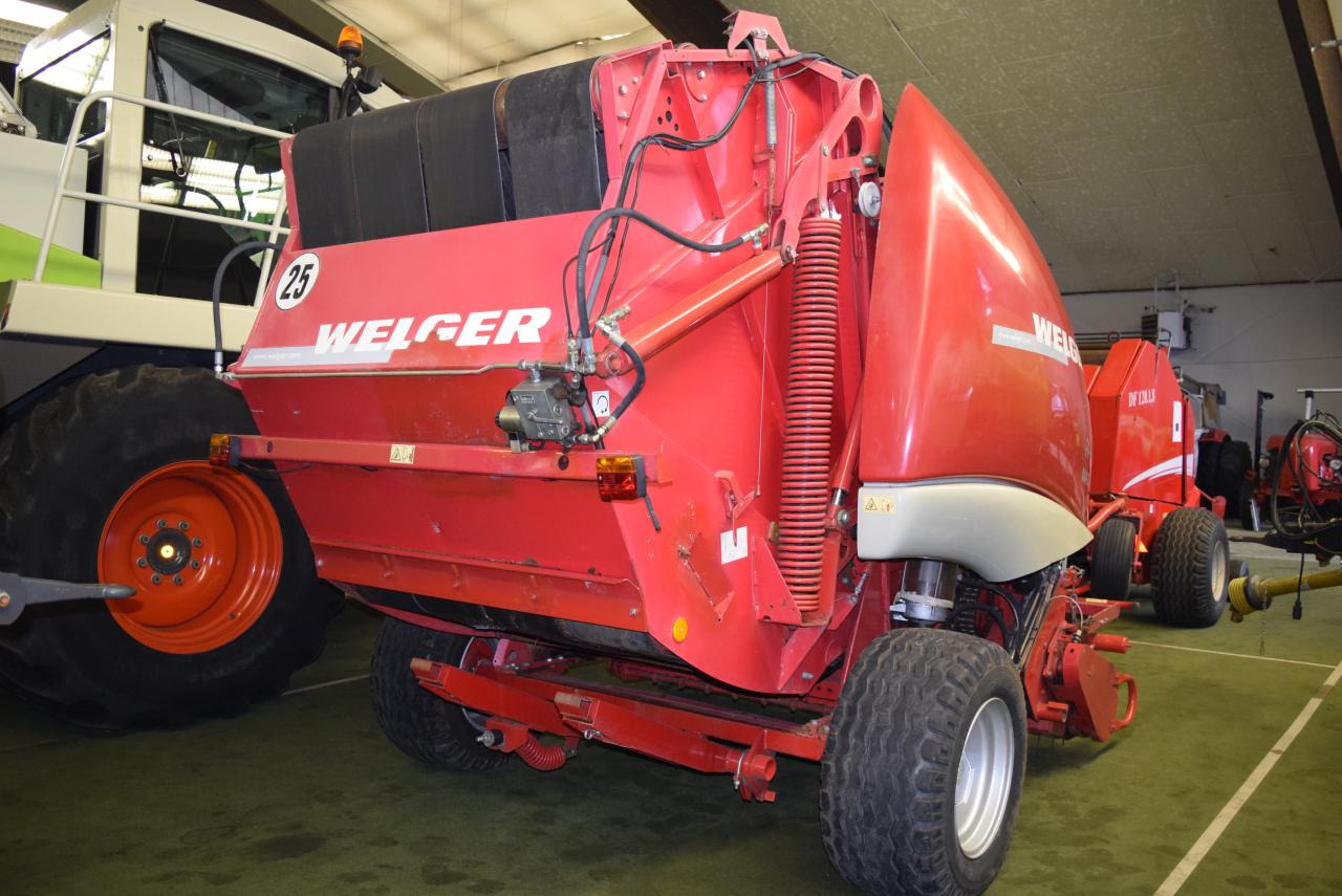 Welger RP 435 Master - Enfardadeira de fardos redondos: foto 4 Welger RP 435 Master - Enfardadeira de fardos redondos: foto 4
