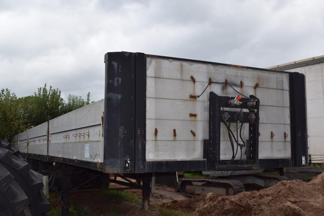 Wielton PTS 34.100 - Reboque de lona: foto 1 Wielton PTS 34.100 - Reboque de lona: foto 1