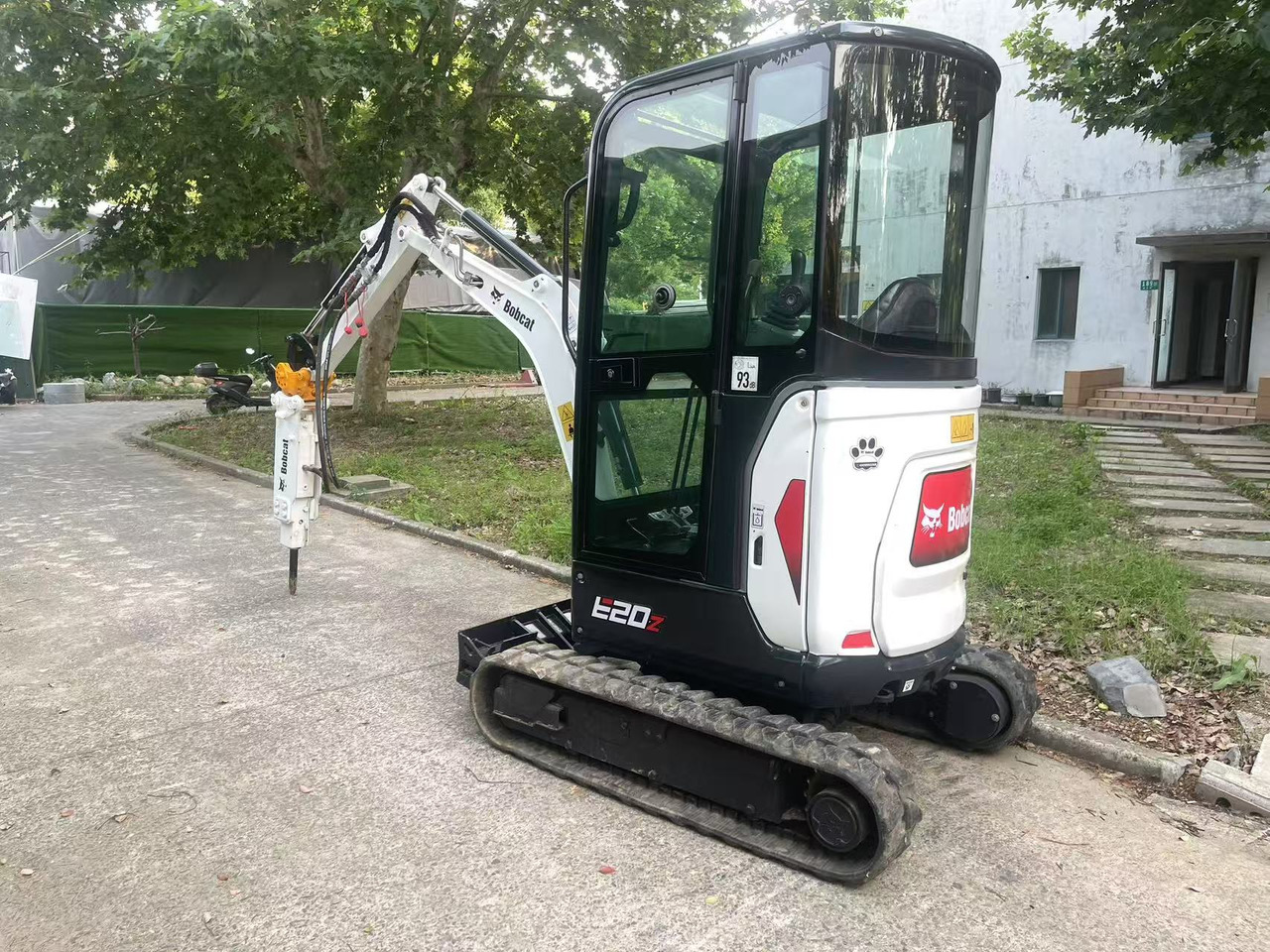 Bobcat E20Z - Mini escavadeira: foto 2 Bobcat E20Z - Mini escavadeira: foto 2