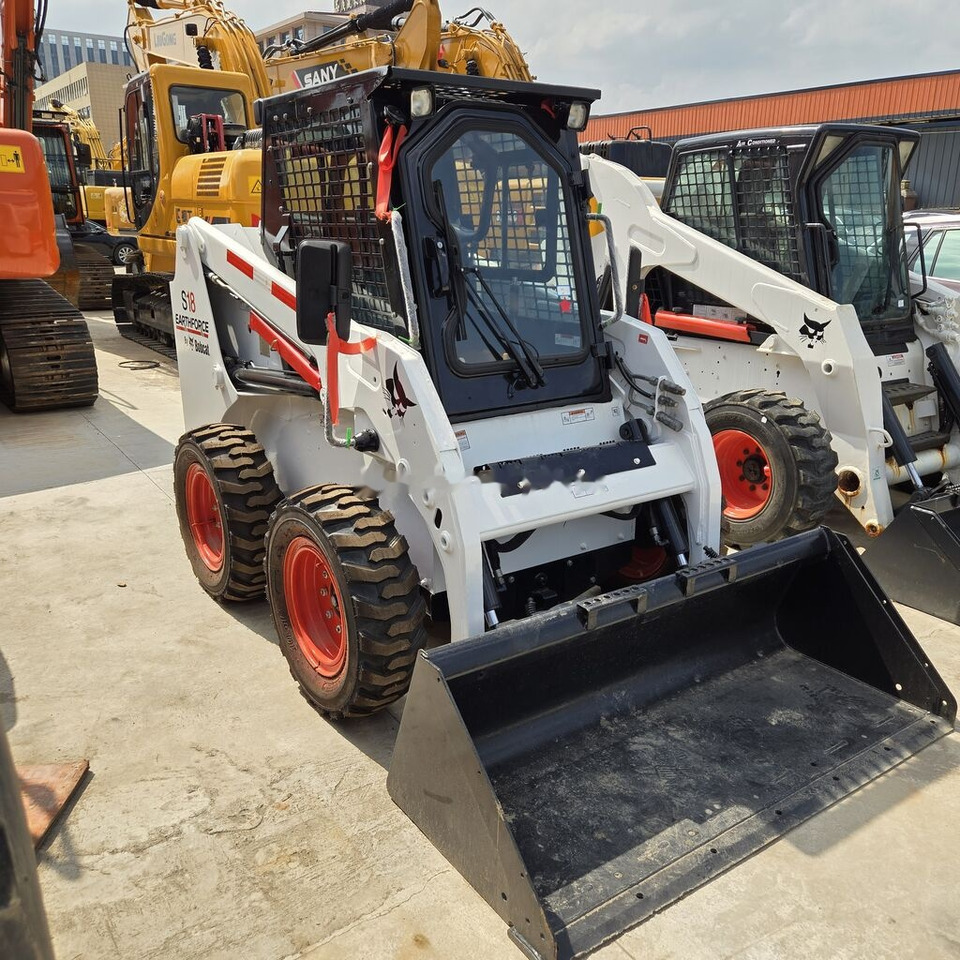 Bobcat S18 - Mini pá carregadora: foto 4 Bobcat S18 - Mini pá carregadora: foto 4