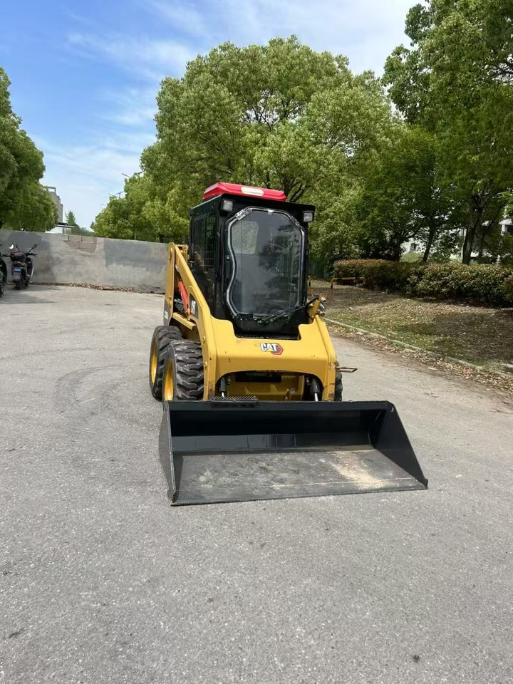 Leasing de CATERPILLAR 226B-3 CATERPILLAR 226B-3: foto 6