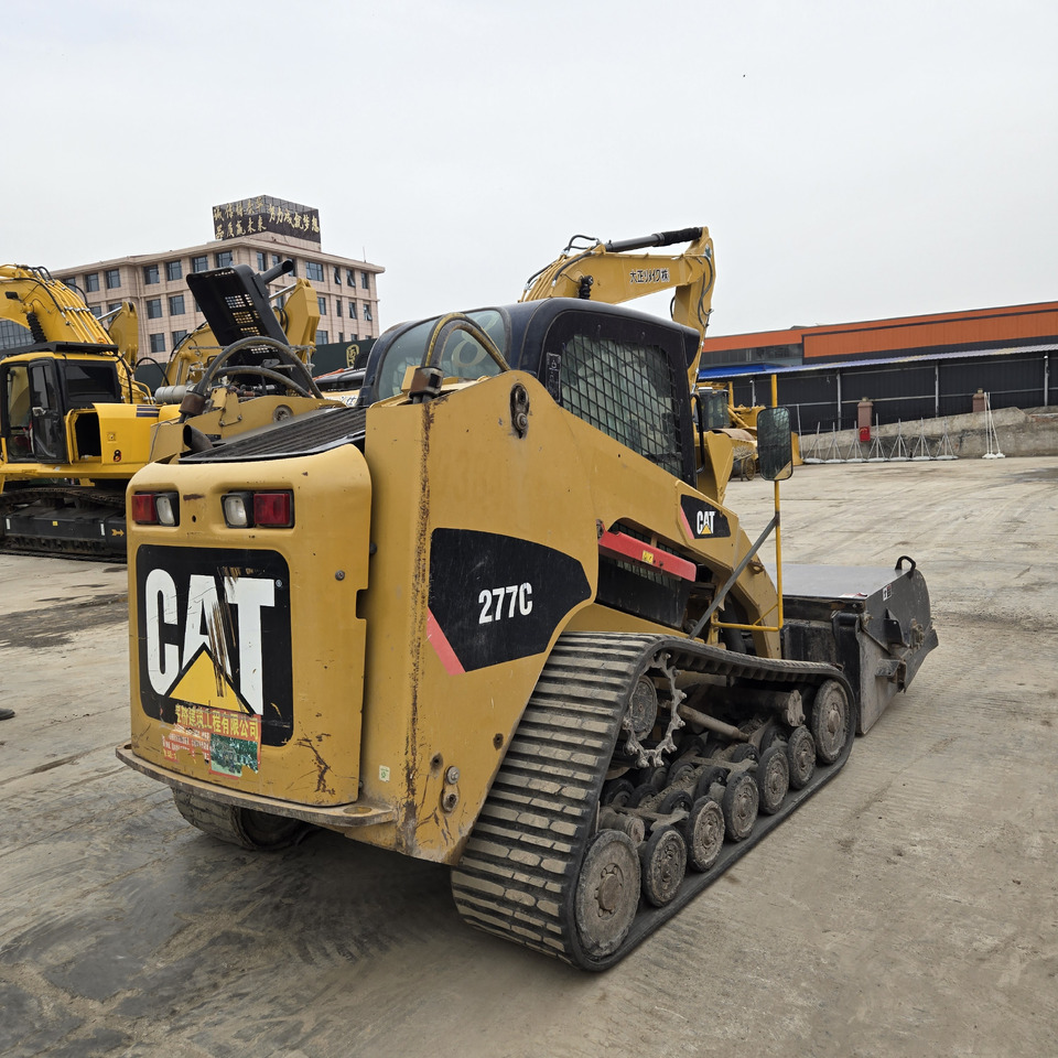 Leasing de CATERPILLAR 277C CATERPILLAR 277C: foto 8