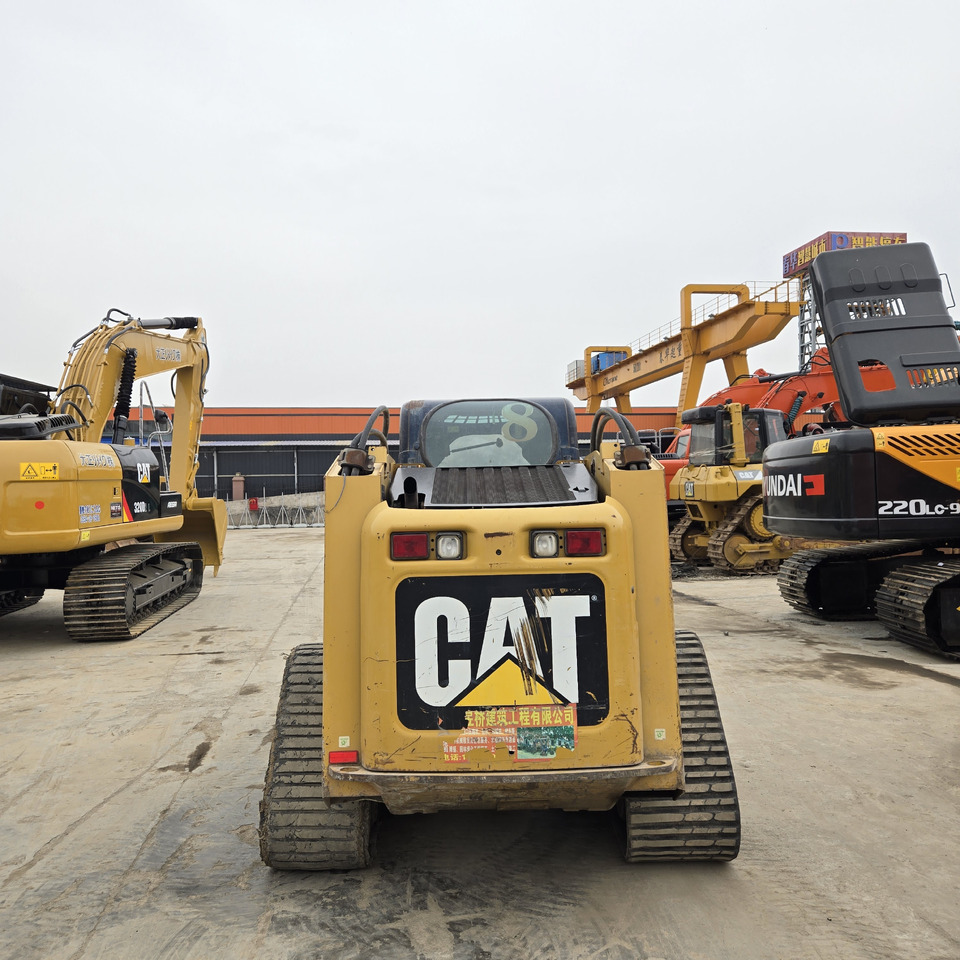 Leasing de CATERPILLAR 277C CATERPILLAR 277C: foto 7