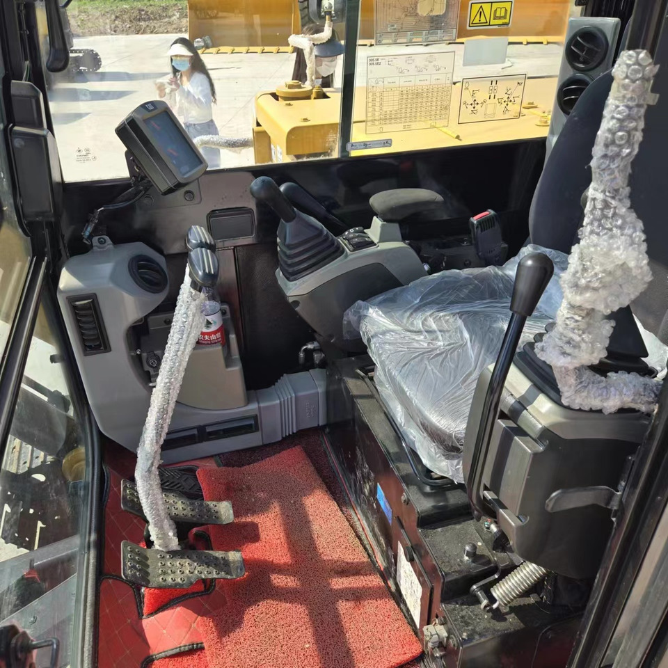 CATERPILLAR 305.5E2 - Mini escavadeira: foto 5 CATERPILLAR 305.5E2 - Mini escavadeira: foto 5