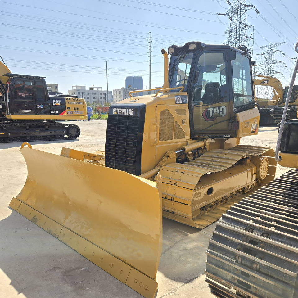 CATERPILLAR D5K - Buldôzer: foto 5 CATERPILLAR D5K - Buldôzer: foto 5