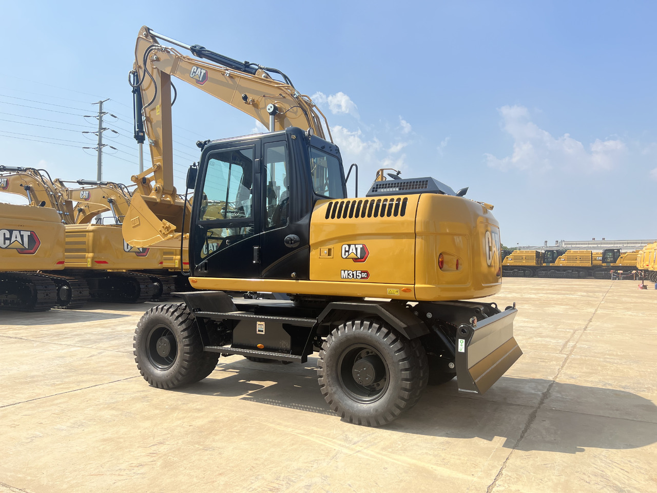Escavadora de rastos novo CATERPILLAR M315GC: foto 6