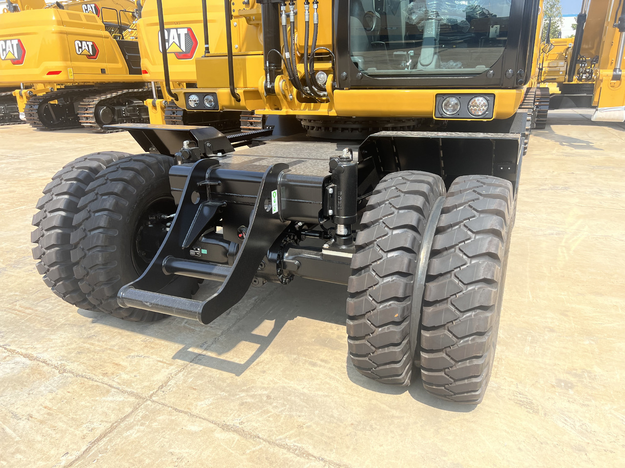 Escavadora de rastos novo CATERPILLAR M315GC: foto 9