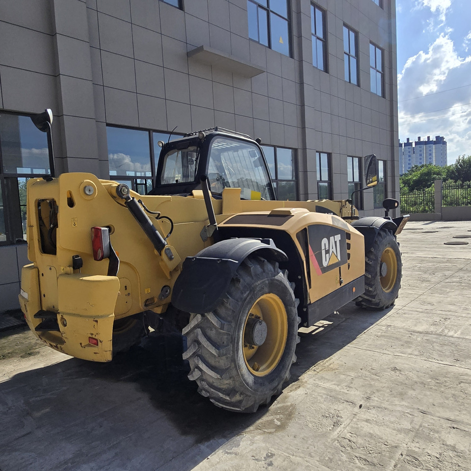 CATERPILLAR TH414 - Plataforma telescópica: foto 1 CATERPILLAR TH414 - Plataforma telescópica: foto 1