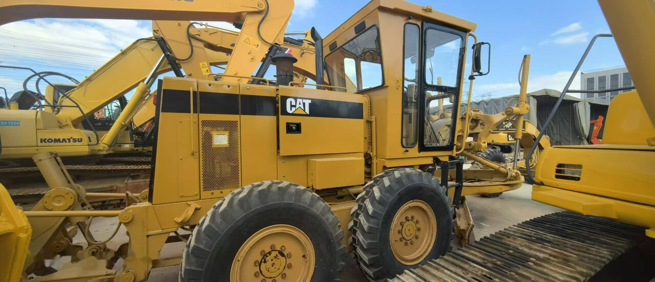 Caterpillar 140H - Motoniveladora: foto 1 Caterpillar 140H - Motoniveladora: foto 1