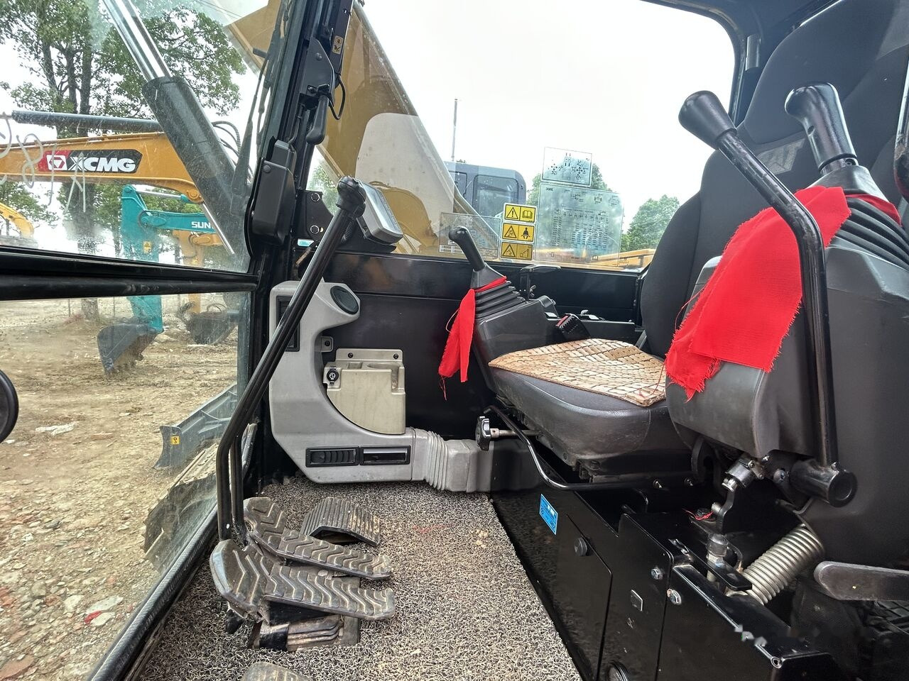 Mini escavadeira Caterpillar 308E: foto 11