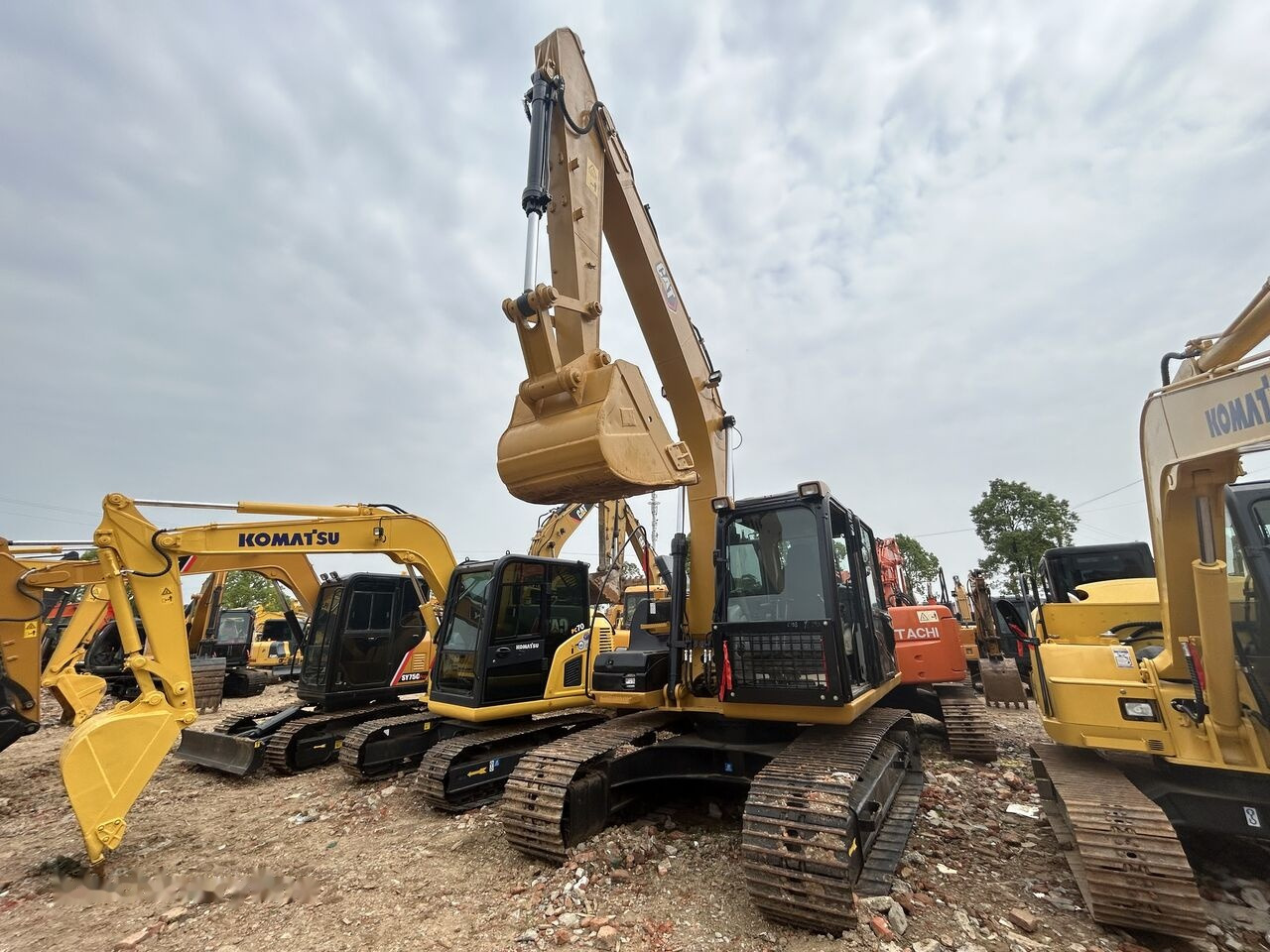 Caterpillar 320D2 - Escavadora de rastos: foto 5 Caterpillar 320D2 - Escavadora de rastos: foto 5