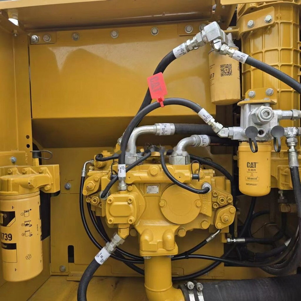 Caterpillar 320D2L - Escavadora de rastos: foto 4 Caterpillar 320D2L - Escavadora de rastos: foto 4