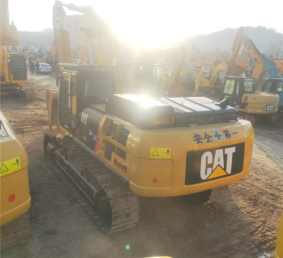 Caterpillar 340D2 - Escavadora de rastos: foto 4 Caterpillar 340D2 - Escavadora de rastos: foto 4