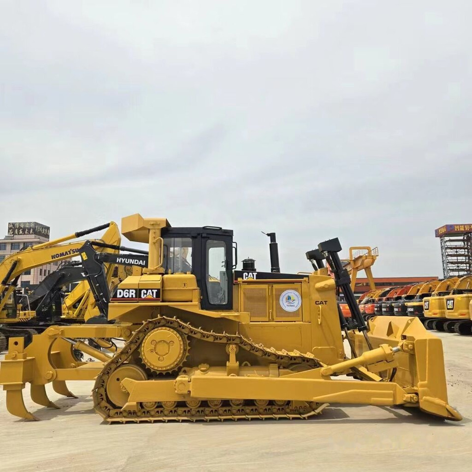 Buldôzer Caterpillar D6R: foto 10