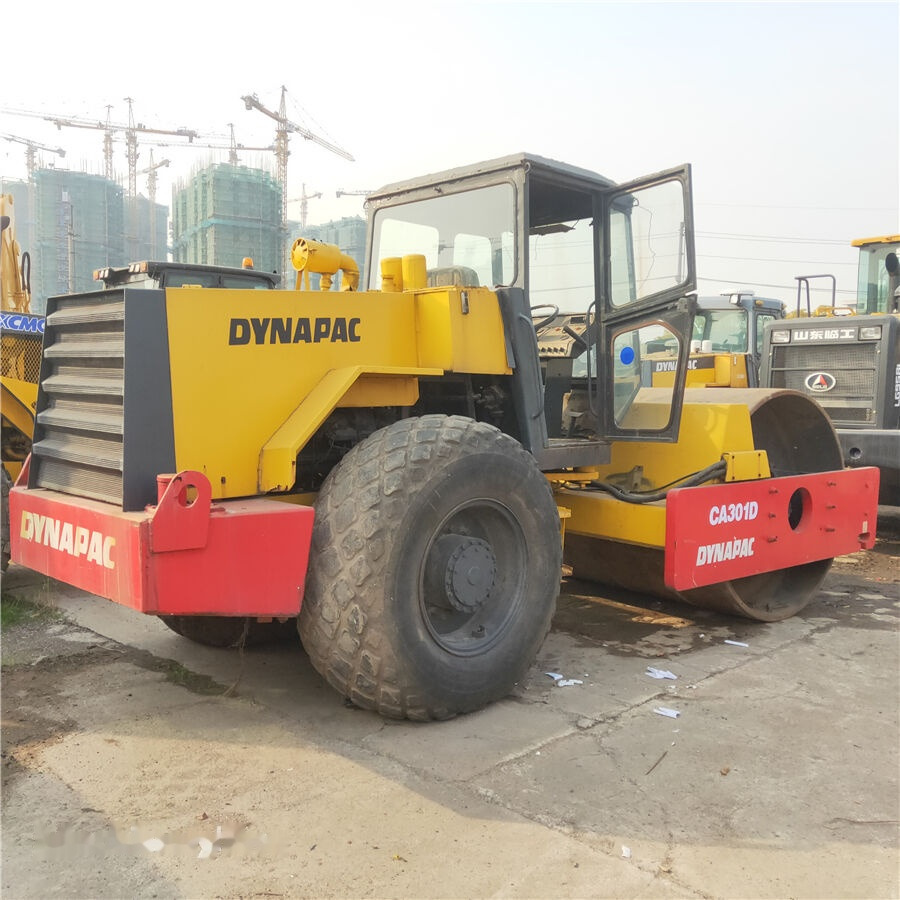 Dynapac CA301D - Compactador de asfalto: foto 5 Dynapac CA301D - Compactador de asfalto: foto 5