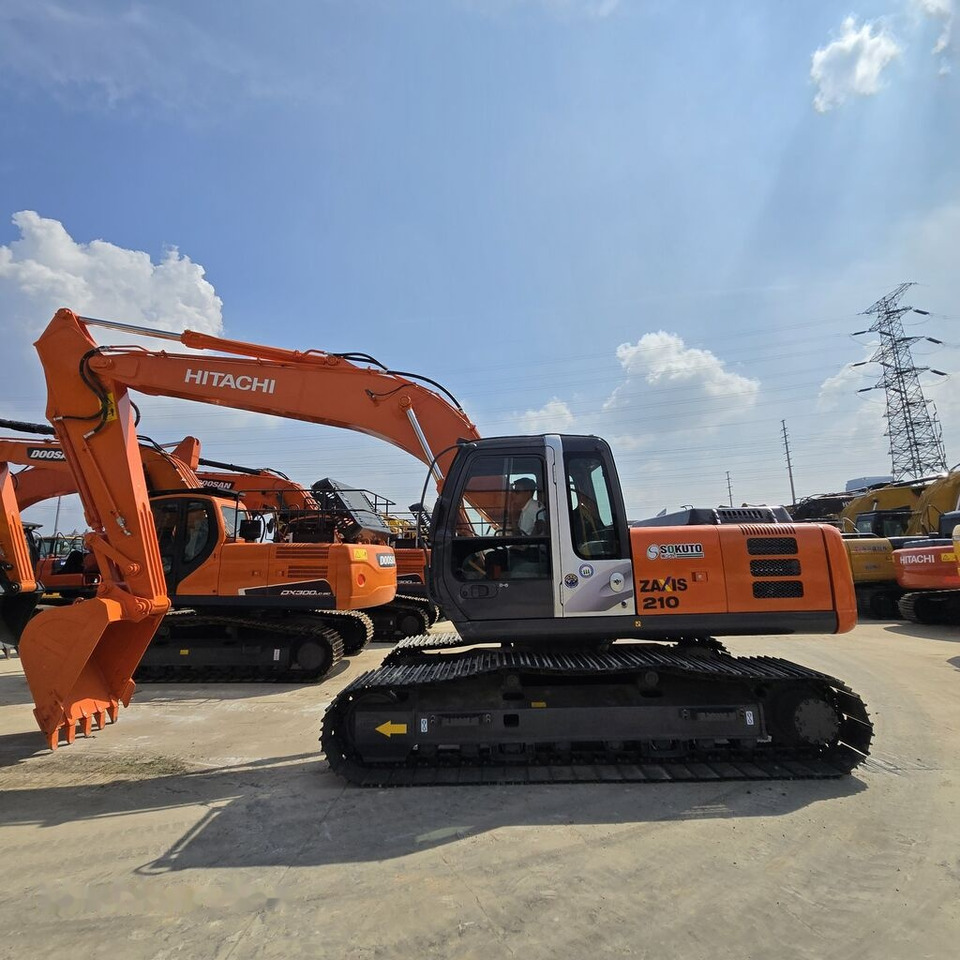 Hitachi ZX210 - Escavadora de rastos: foto 3 Hitachi ZX210 - Escavadora de rastos: foto 3