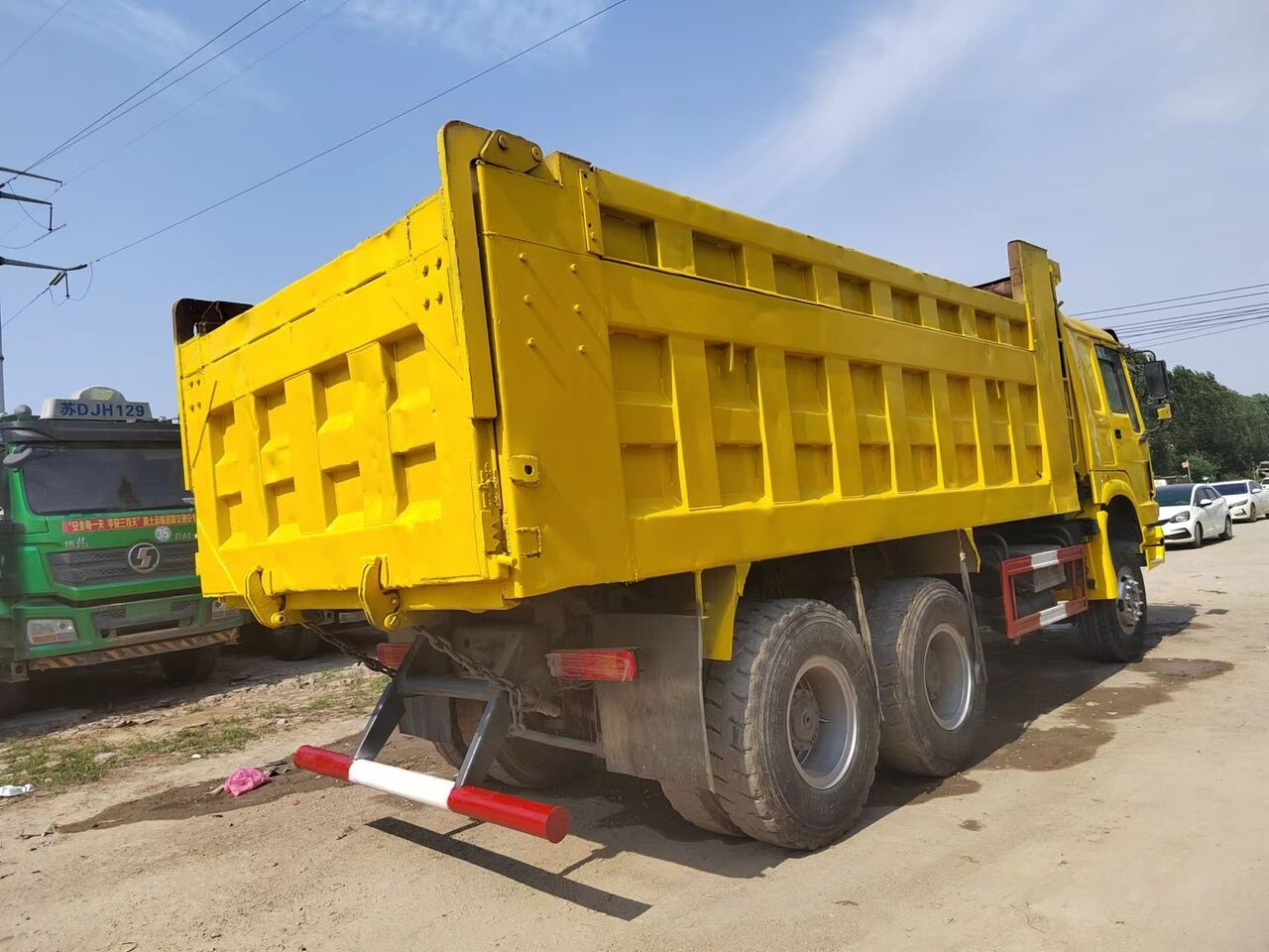 Howo - Camião basculante: foto 1 Howo - Camião basculante: foto 1