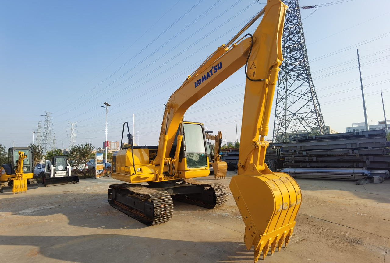 KOMATSU PC130-7 - Mini escavadeira: foto 5 KOMATSU PC130-7 - Mini escavadeira: foto 5