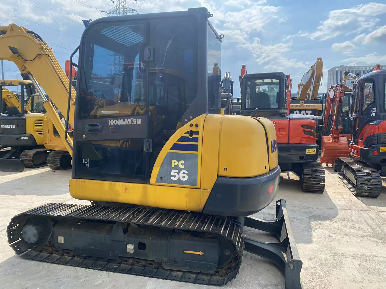KOMATSU PC56-7 - Mini escavadeira: foto 1 KOMATSU PC56-7 - Mini escavadeira: foto 1