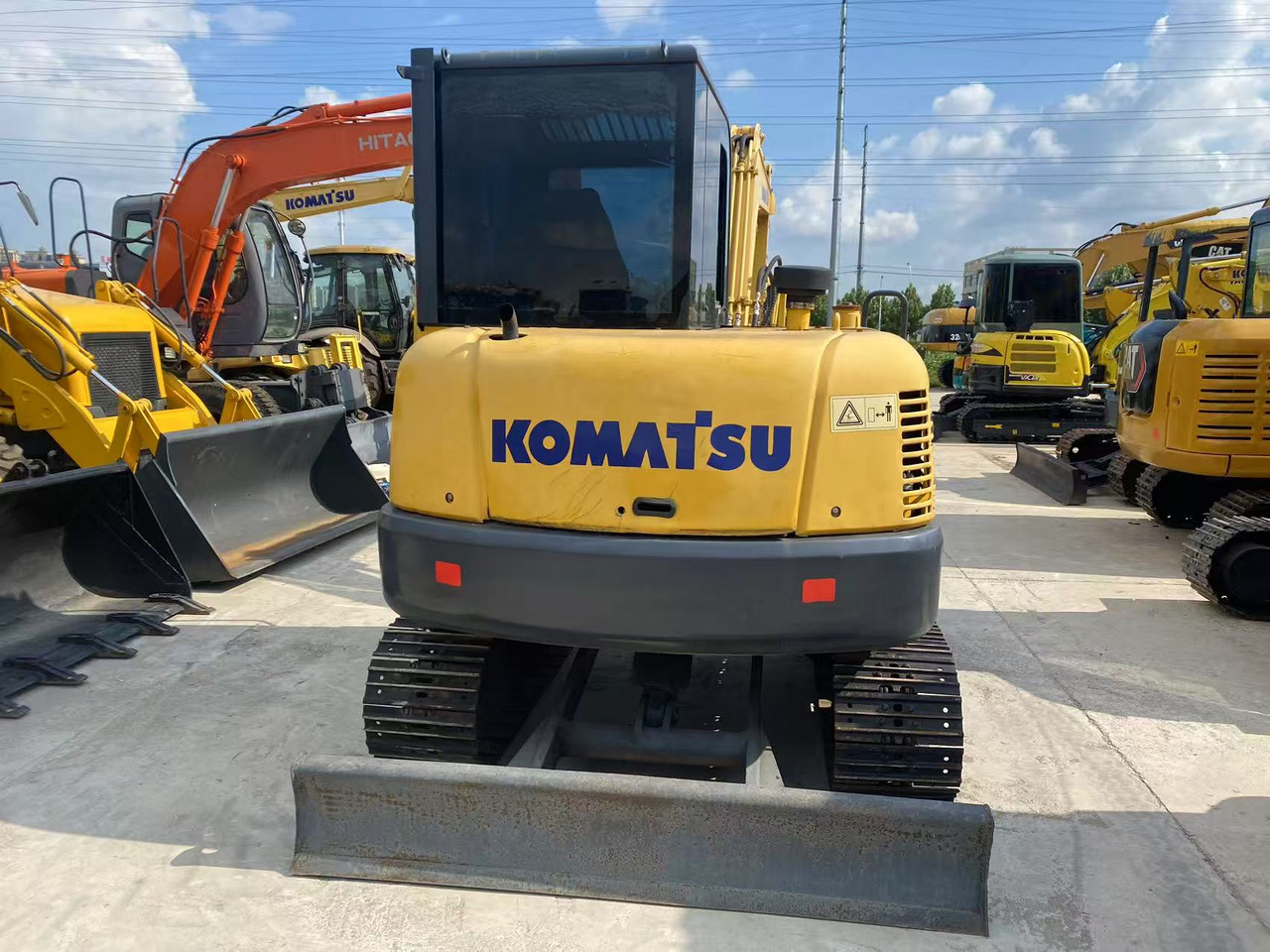KOMATSU PC56-7 - Mini escavadeira: foto 2 KOMATSU PC56-7 - Mini escavadeira: foto 2