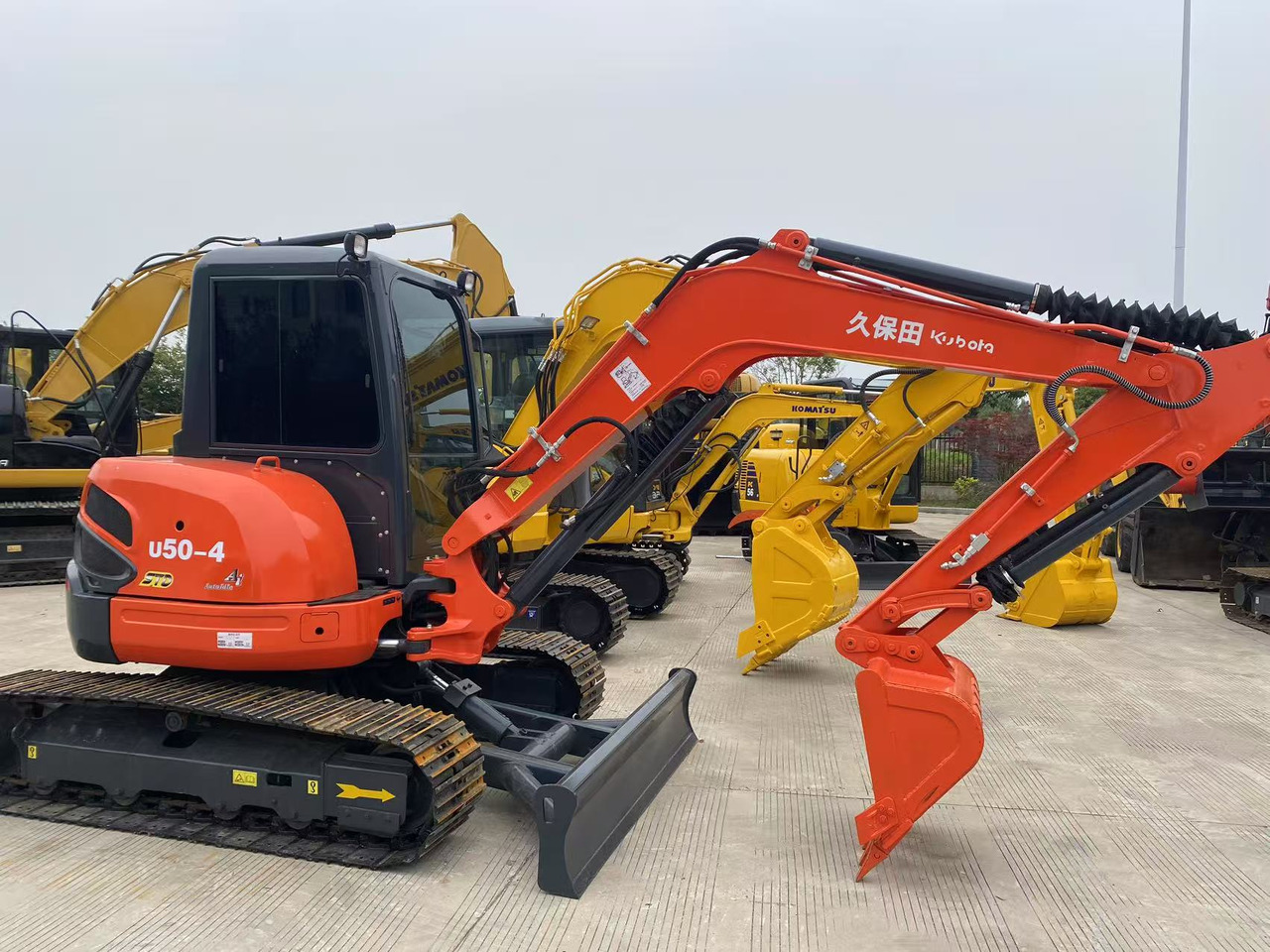 KUBOTA U50 - Mini escavadeira: foto 4 KUBOTA U50 - Mini escavadeira: foto 4