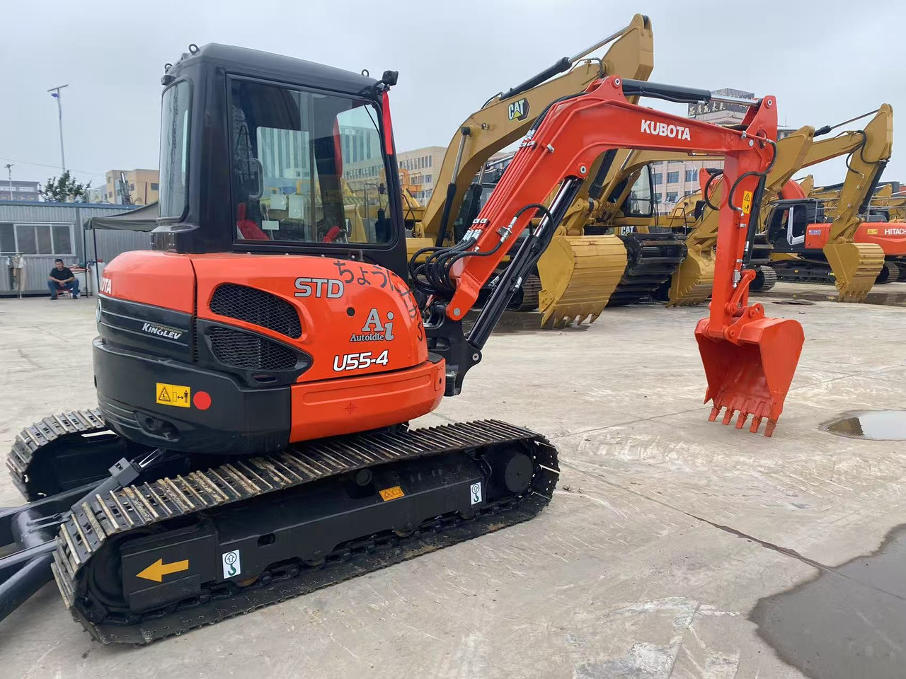 KUBOTA U55-4 - Mini escavadeira: foto 1 KUBOTA U55-4 - Mini escavadeira: foto 1