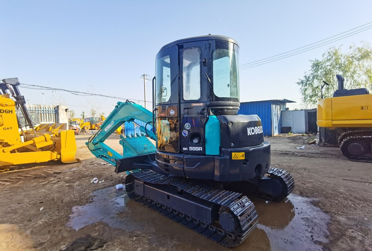 Kobelco SK55 - Mini escavadeira: foto 4 Kobelco SK55 - Mini escavadeira: foto 4