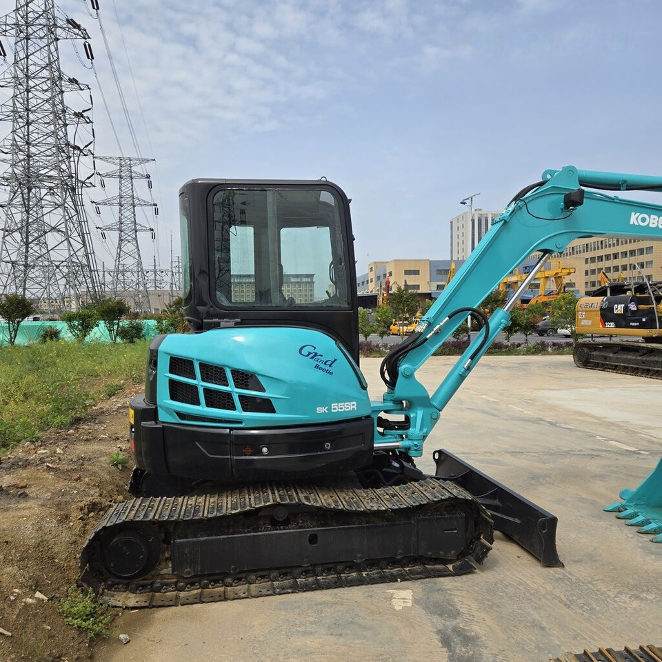 Kobelco SK55SR - Mini escavadeira: foto 3 Kobelco SK55SR - Mini escavadeira: foto 3