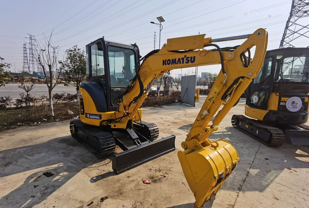 Komatsu PC30MR - Mini escavadeira: foto 4 Komatsu PC30MR - Mini escavadeira: foto 4
