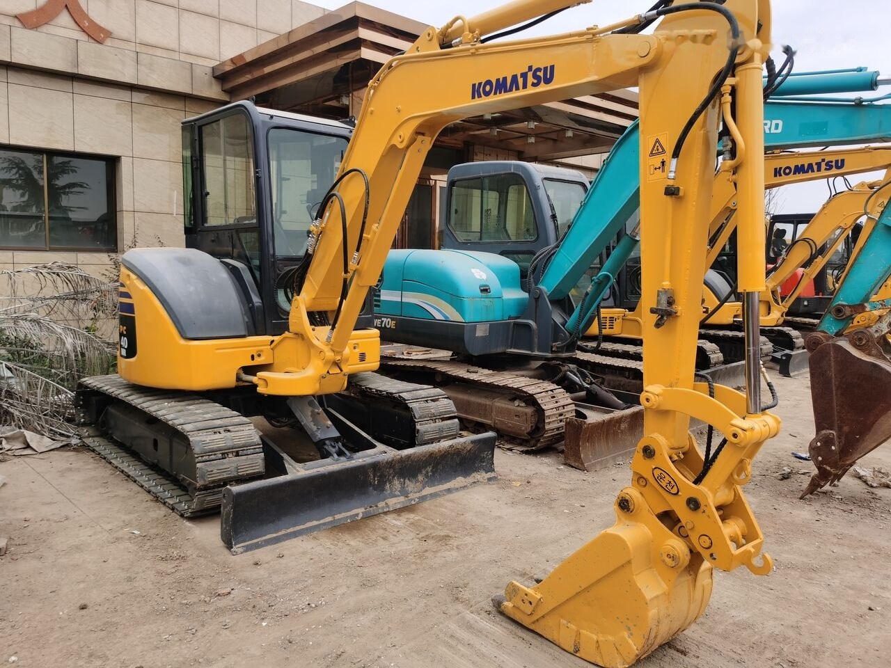 Komatsu PC40 - Mini escavadeira: foto 3 Komatsu PC40 - Mini escavadeira: foto 3