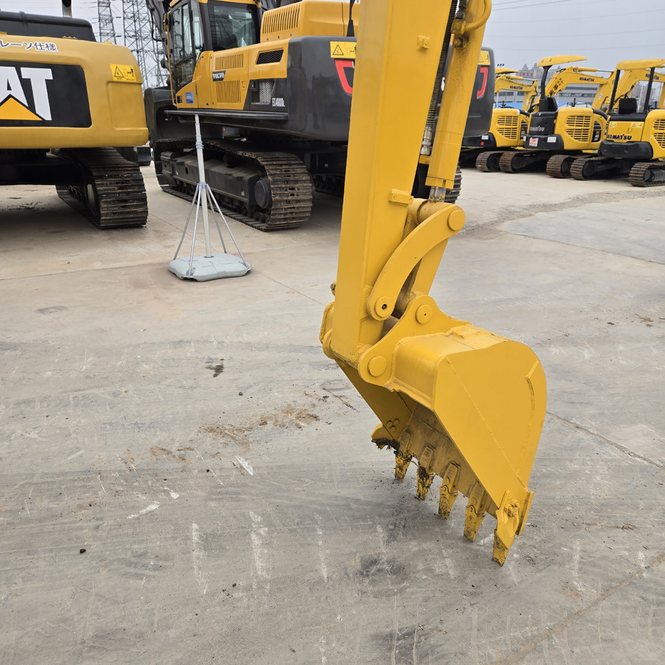 Komatsu PC56 - Mini escavadeira: foto 5 Komatsu PC56 - Mini escavadeira: foto 5