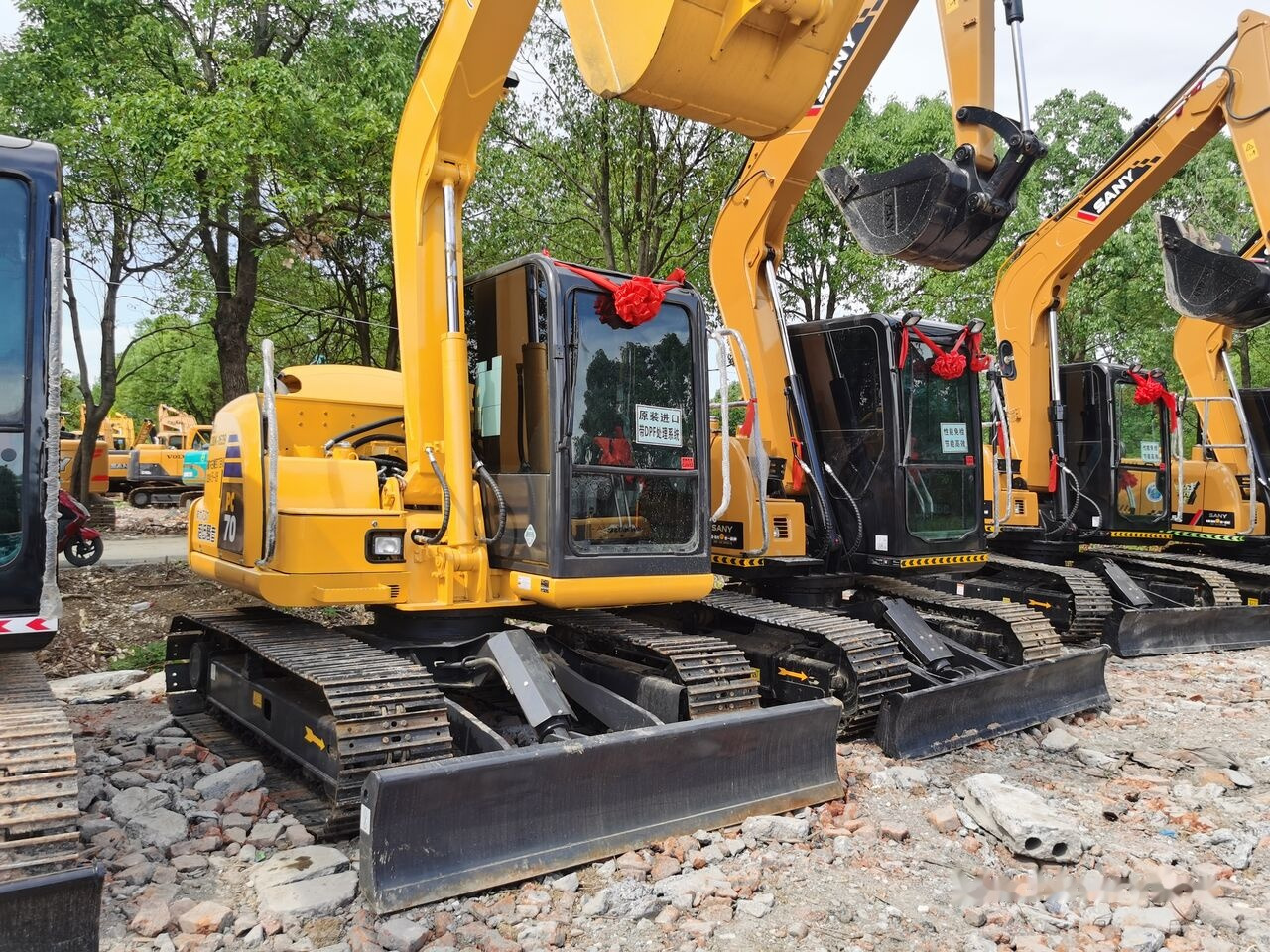 Escavadora de rastos Komatsu PC70-8: foto 6