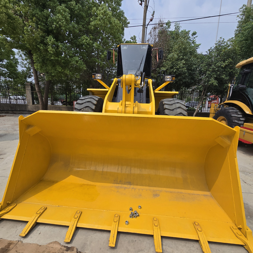 Komatsu WA380 - Pá carregadora de rodas: foto 4 Komatsu WA380 - Pá carregadora de rodas: foto 4