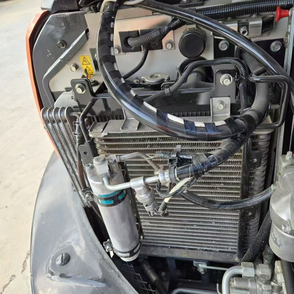 Mini escavadeira Kubota KX165: foto 7