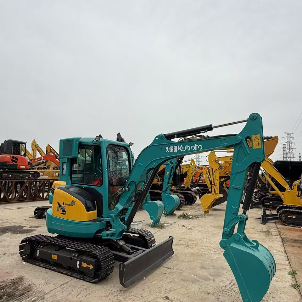 Kubota U35 - Mini escavadeira: foto 4 Kubota U35 - Mini escavadeira: foto 4