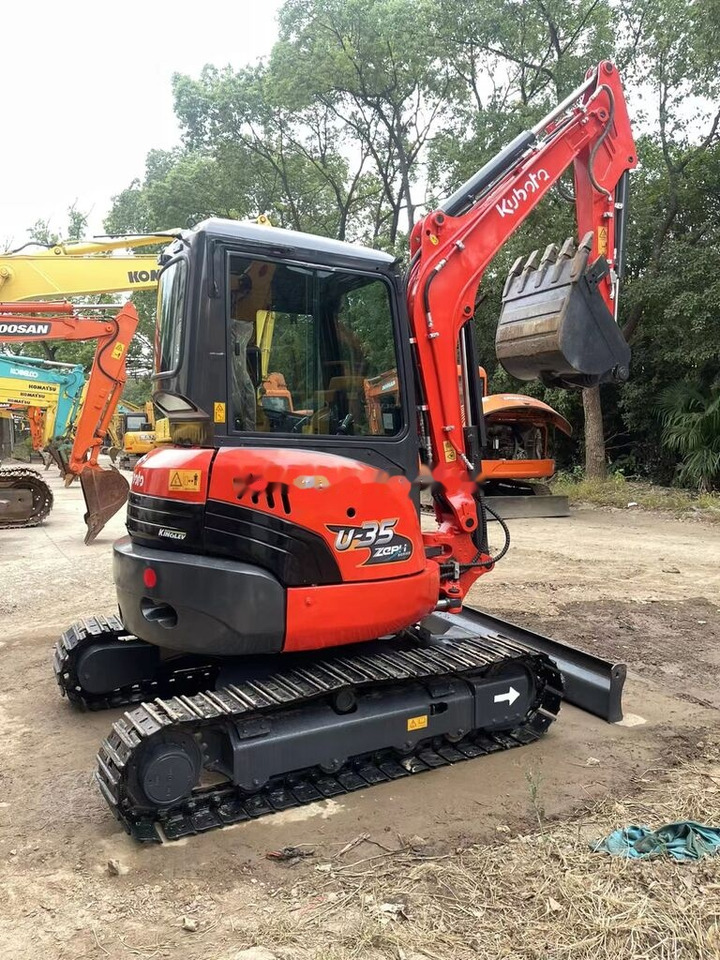 Kubota U35 - Mini escavadeira: foto 3 Kubota U35 - Mini escavadeira: foto 3