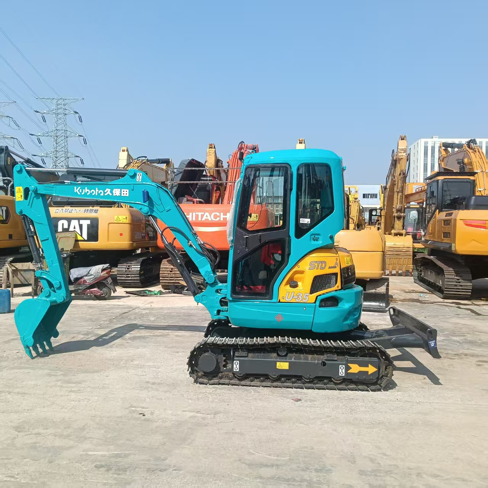 Kubota U35 - Mini escavadeira: foto 1 Kubota U35 - Mini escavadeira: foto 1
