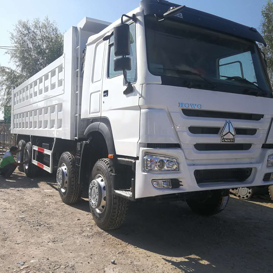 SINOTRUK HOWO - Camião basculante: foto 4 SINOTRUK HOWO - Camião basculante: foto 4