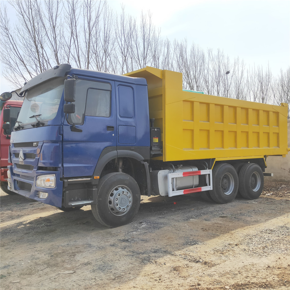 SINOTRUK HOWO - Camião basculante: foto 4 SINOTRUK HOWO - Camião basculante: foto 4