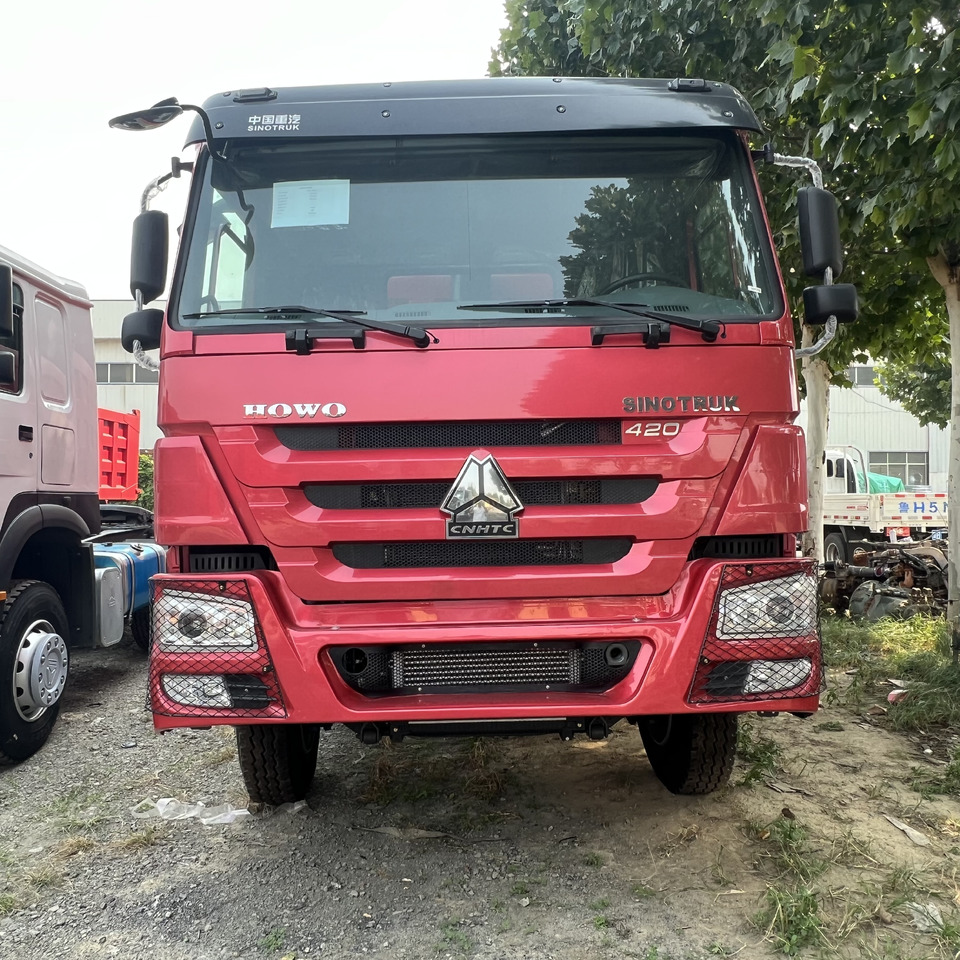 SINOTRUK HOWO - Camião basculante: foto 3 SINOTRUK HOWO - Camião basculante: foto 3