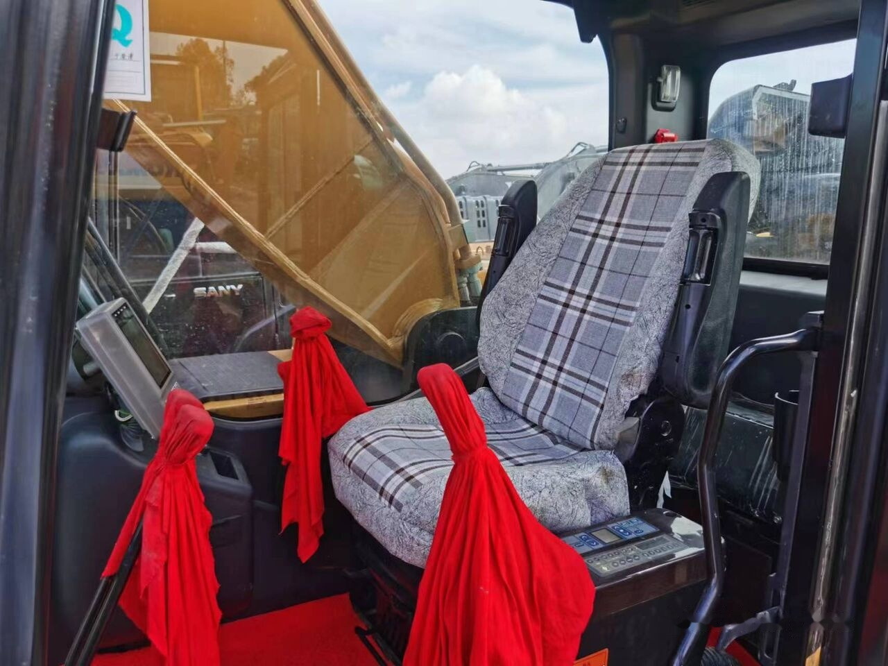 Escavadora de rastos Sany SY235: foto 8