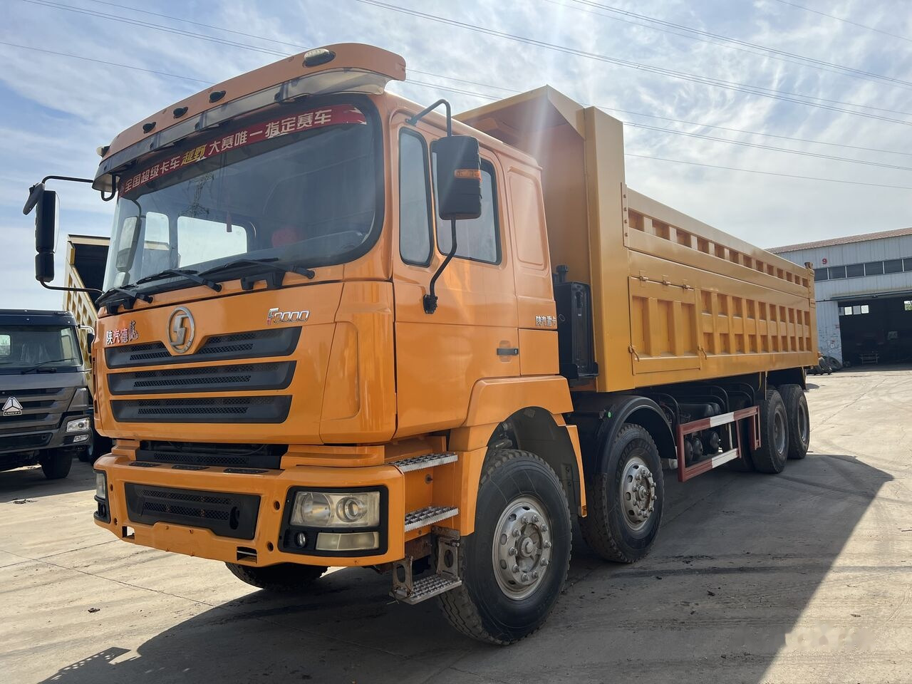Camião basculante Shacman F3000 8*4: foto 9 Camião basculante Shacman F3000 8*4: foto 9