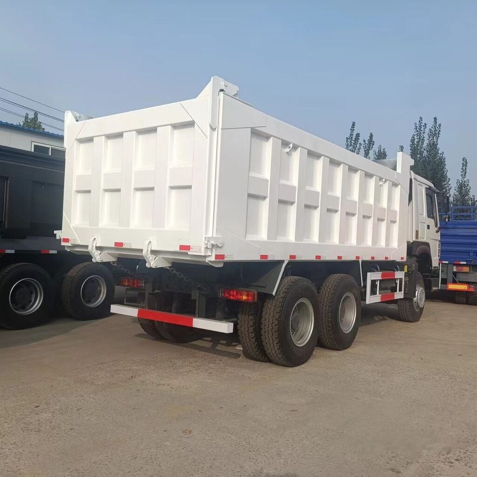 Sinotruk Howo 6*4 - Camião basculante: foto 1 Sinotruk Howo 6*4 - Camião basculante: foto 1