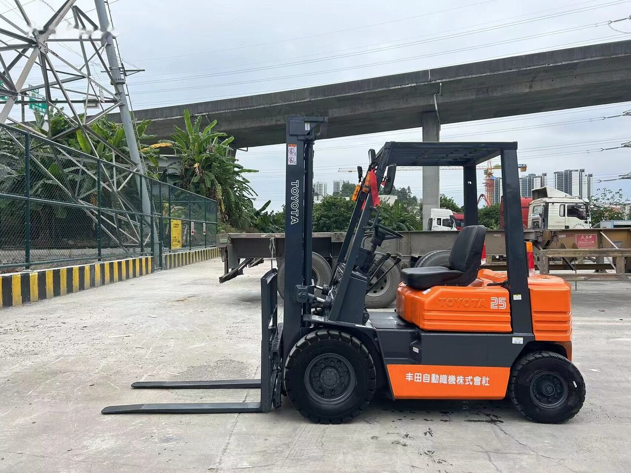 Empilhadeira a diesel Toyota FD25: foto 7