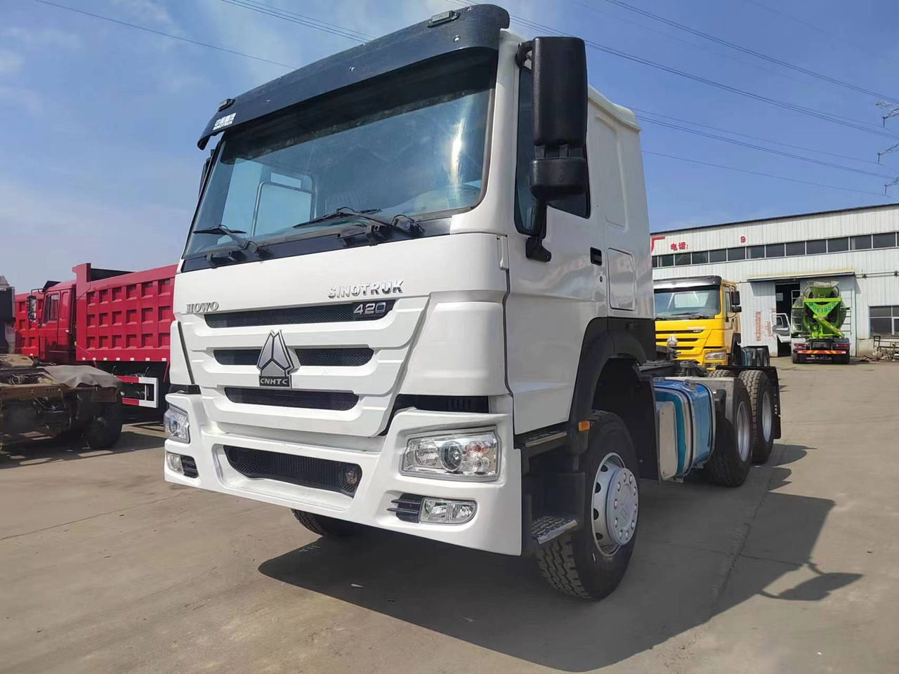 SINOTRUK HOWO trailer head - Tractor: foto 1 SINOTRUK HOWO trailer head - Tractor: foto 1