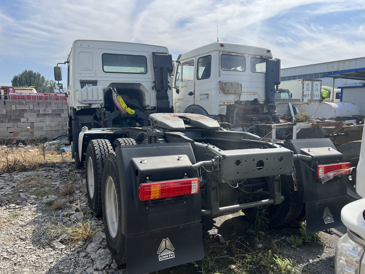 Leasing de SINOTRUK Trailer head SINOTRUK Trailer head: foto 6