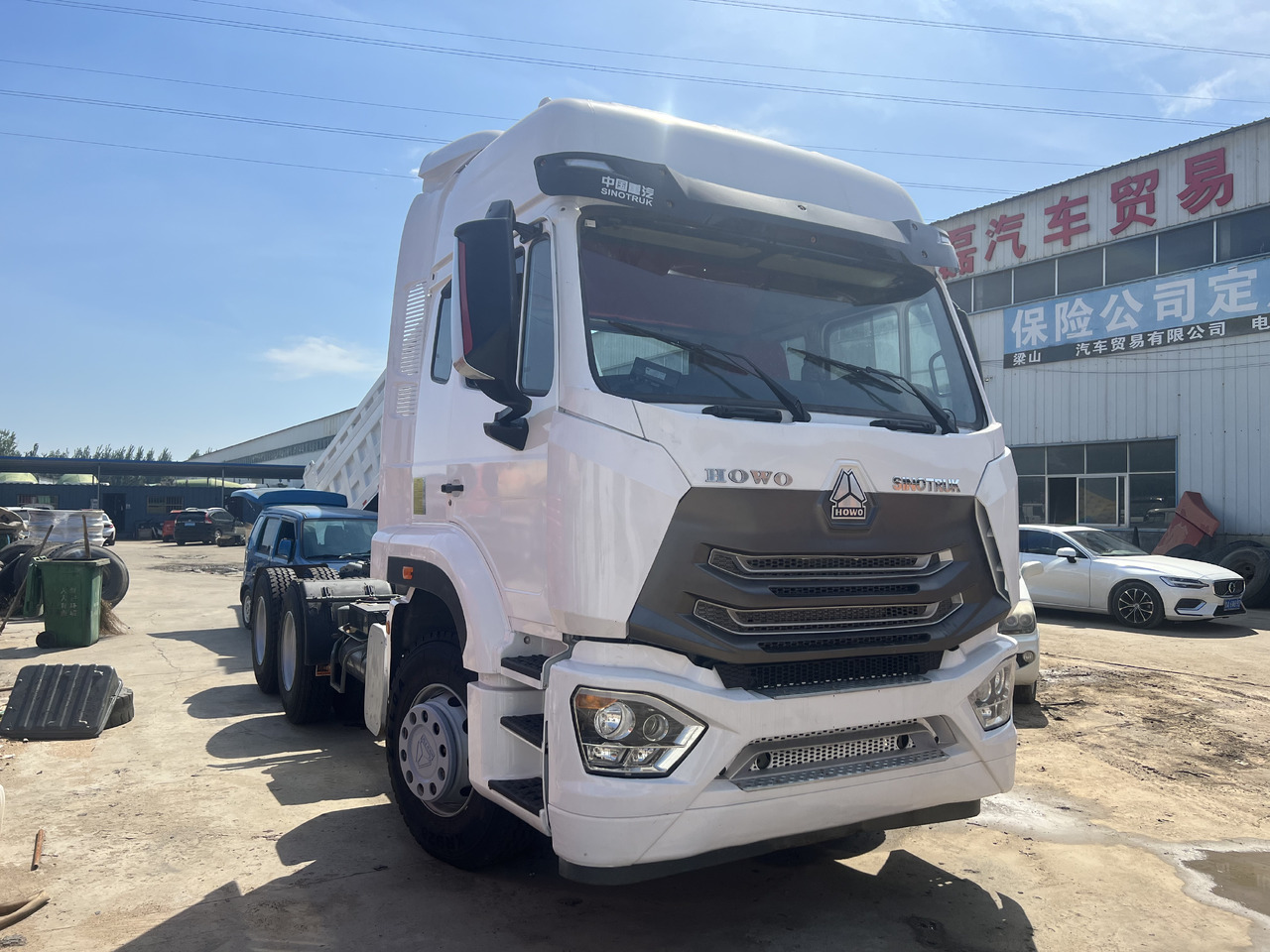 SINOTRUK Trailer head - Tractor: foto 3 SINOTRUK Trailer head - Tractor: foto 3