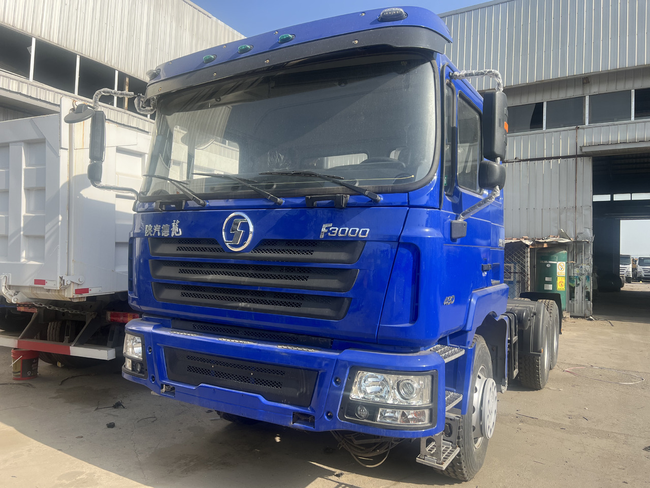 Shacman F3000 - Tractor: foto 1 Shacman F3000 - Tractor: foto 1